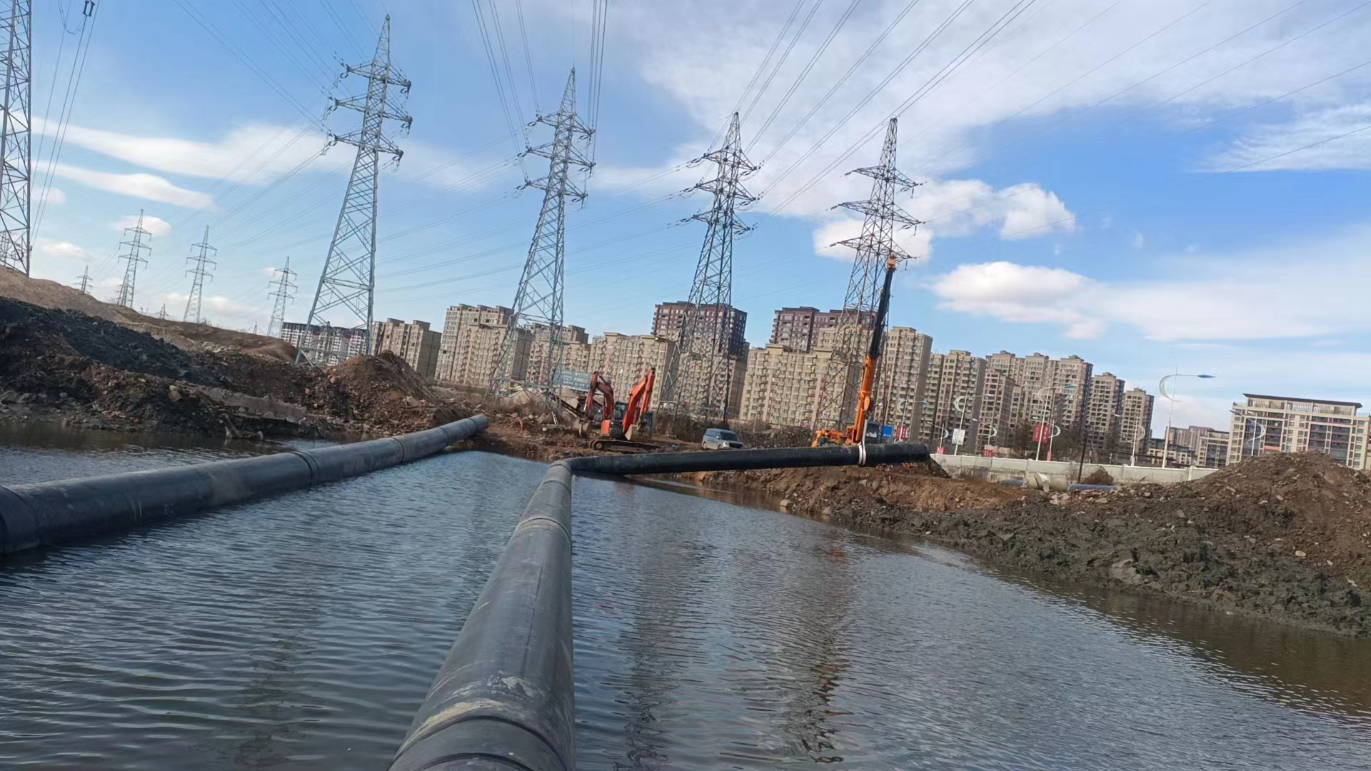 呼和浩特伊春市水下沉管安装管道加固