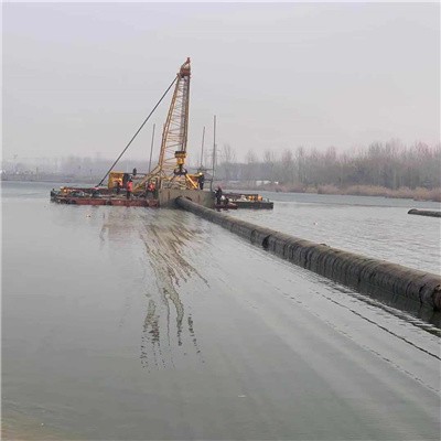 科技赋能，水下取水头安装开启供水新通道